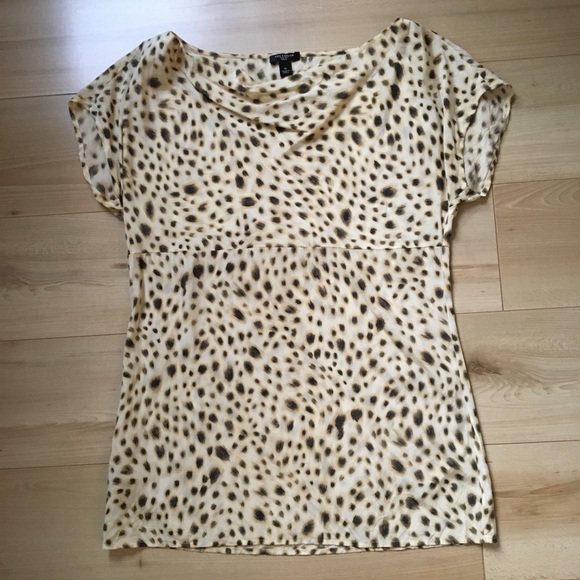 Ann Taylor silky animal print top - Picture 1 of 4
